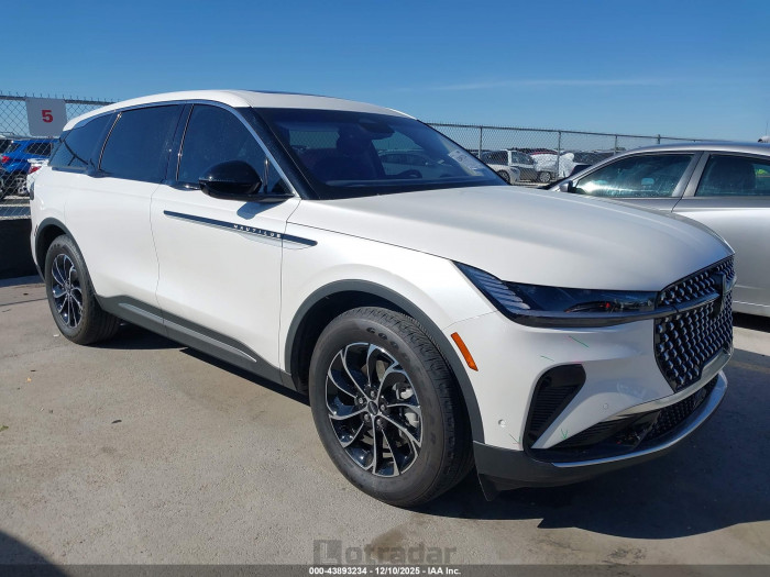 Lincoln Nautilus 2024 VIN 5LMPJ8JA1RJ858336