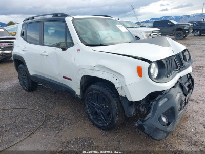 Jeep Renegade 2018 ZACCJBCB5JPH08629