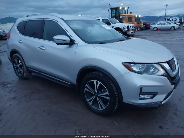 Nissan Rogue 2017 VIN JN8AT2MT4HW153828