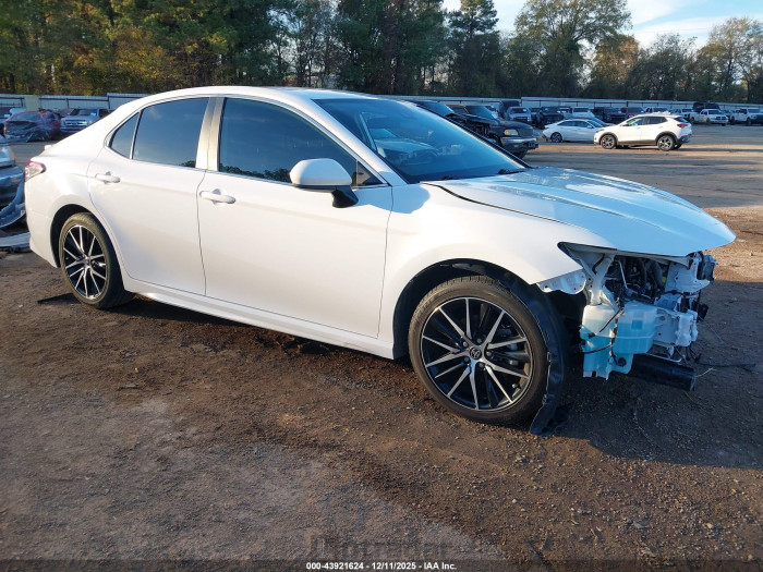 Toyota Camry 2021 VIN 4T1G11AK1MU540419