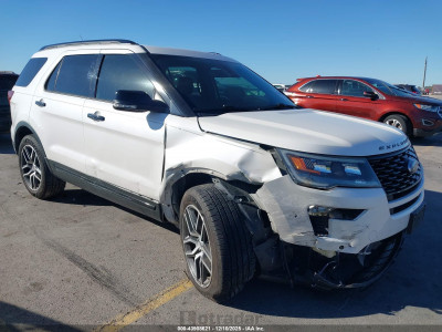 Ford Explorer 2018 1FM5K8GT2JGB30347