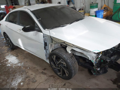 Hyundai Elantra 2025 KMHLM4DG7SU879262