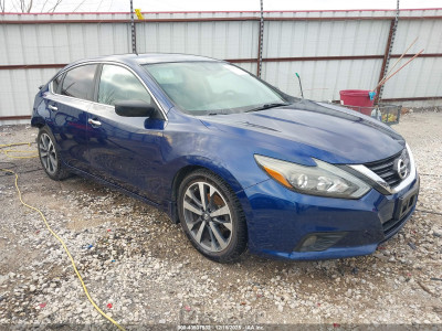 Nissan Altima 2017 1N4AL3AP4HC482142