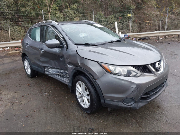 Nissan Rogue sport 2017 VIN JN1BJ1CR1HW123808