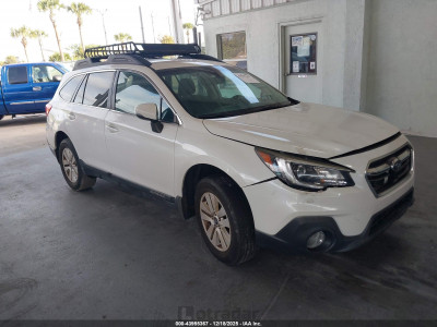 Subaru Outback 2018 4S4BSAFC1J3234668