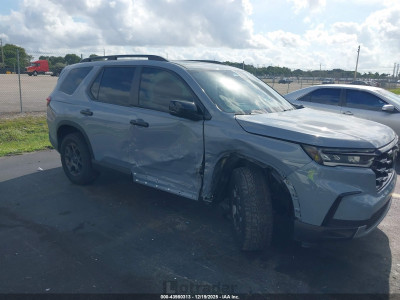 Honda Pilot 2025 5FNYG1H68SB042353