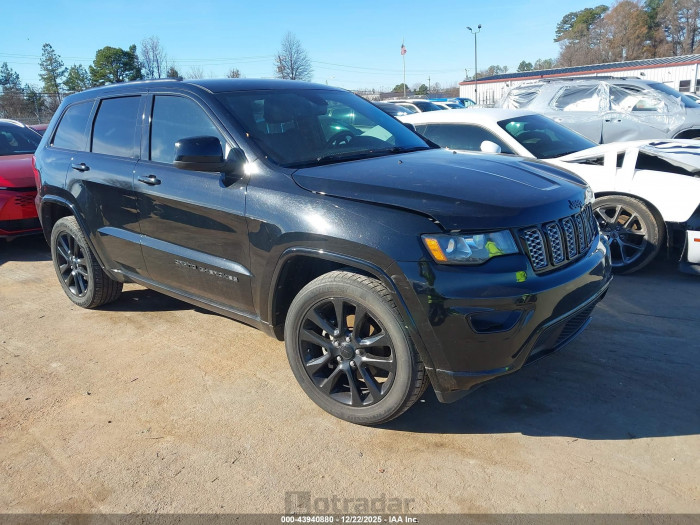 Jeep Grand cherokee 2018 VIN 1C4RJEAG8JC431019