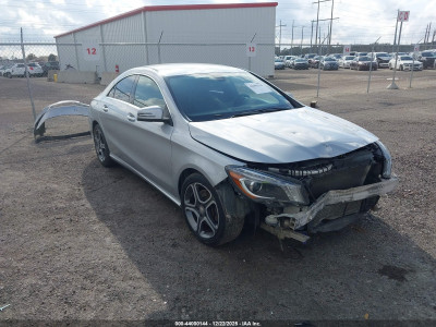 Mercedes-benz Cla-klasse 2014 WDDSJ4EB3EN050382