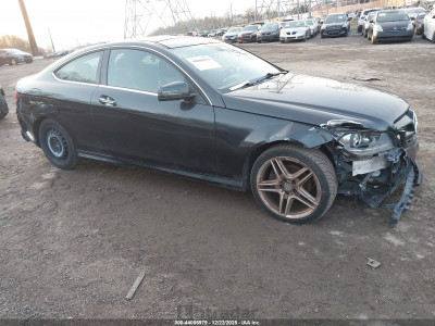 Mercedes-benz C-klasse 2014 WDDGJ4HB0EG274893
