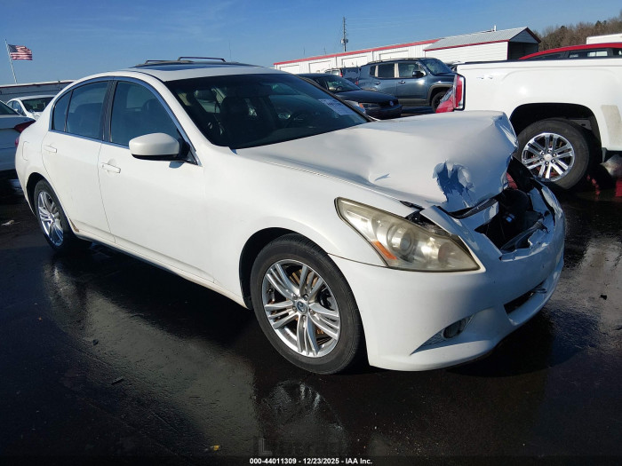 Infiniti G 2013 VIN JN1CV6AR4DM764157