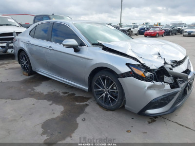 Toyota Camry 2023 4T1G11AK8PU768759