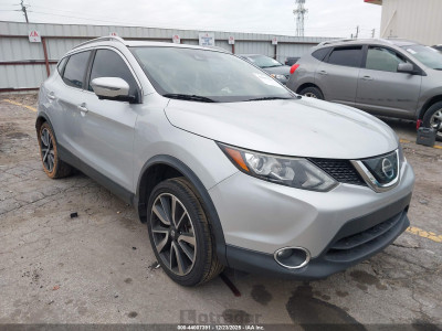 Nissan Rogue 2019 JN1BJ1CPXKW226246