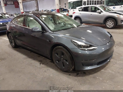 Tesla Model 3 2023 5YJ3E1EAXPF657602