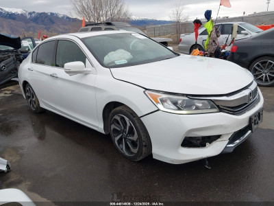 Honda Accord 2016 1HGCR2F75GA165311