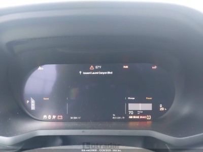 Polestar 2 2022 LPSEG3KA3NL072611