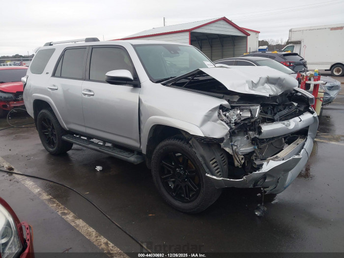 Toyota 4runner 2021 VIN JTEEU5JR5M5240332