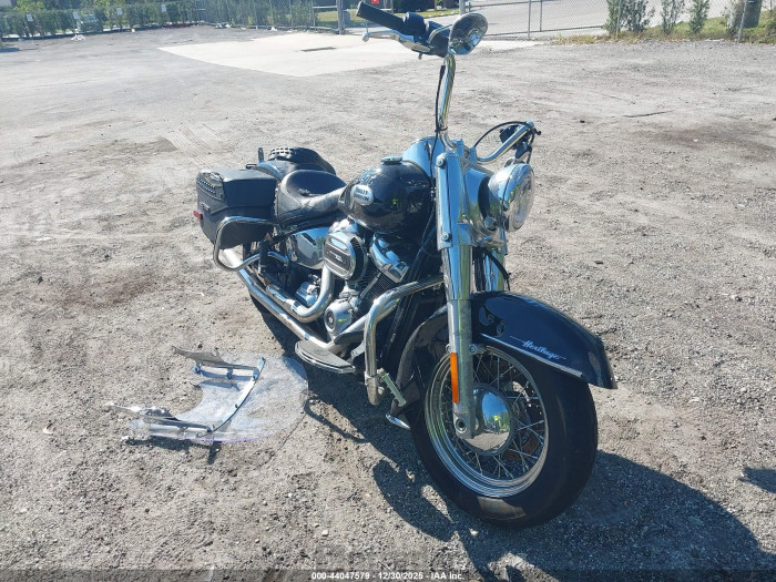 Harley-davidson Softail 2024 VIN 1HD1YBK16RB055518