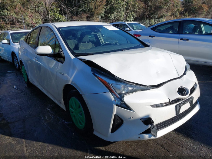Toyota Prius 2018 VIN JTDKBRFU9J3059663