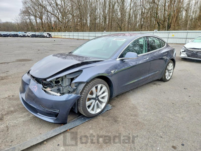 Tesla Model 3 2018 5YJ3E1EA7JF024045