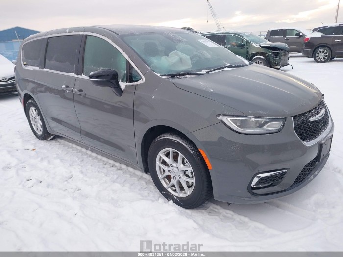 Chrysler Pacifica 2025 VIN 2C4RC1BGXSR571566