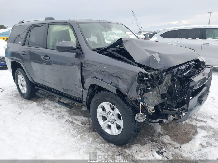 Toyota 4runner 2021 VIN JTEMU5JR9M5943685