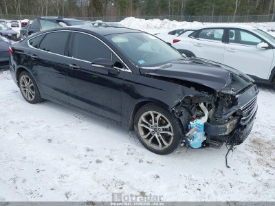 Ford Fusion 2019 3FA6P0CD1KR149854