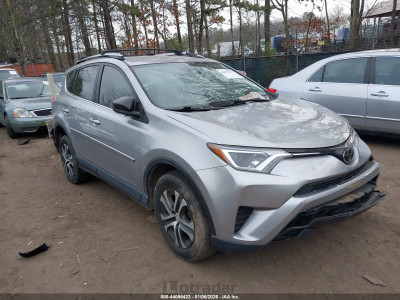 Toyota Rav4 2018 JTMZFREV1JJ162973