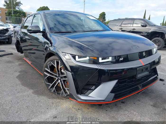 Hyundai  2025 VIN KM8KNDA88SU006321