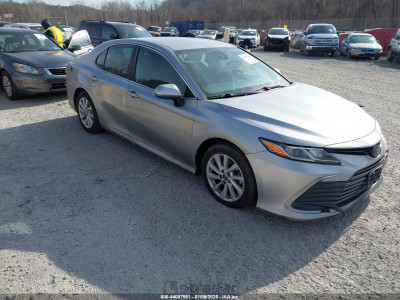 Toyota Camry 2022 4T1C11AK8NU664977