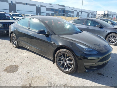 Tesla Model 3 2023 5YJ3E1EA8PF453431