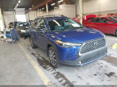 Toyota Corolla cross 2025 7MUDAABG5SV133082