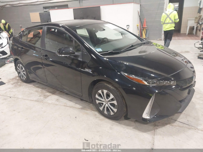 Toyota Prius 2021 VIN JTDKAMFP8M3178647