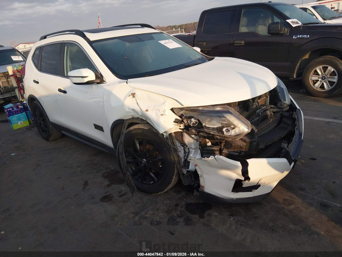 Nissan Rogue 2017 VIN 5N1AT2MT8HC771839