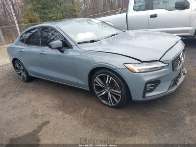 Volvo S60 2022 7JRL12TM8NG162320