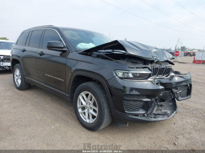 Jeep Grand cherokee 2023 1C4RJGAG1PC521228