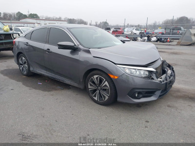 Honda Civic 2018 JHMFC1F73JX041693