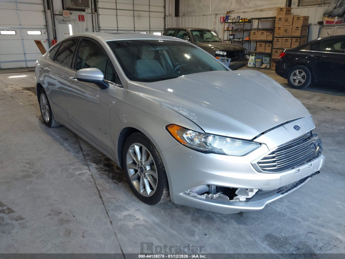 Ford Fusion 2017 VIN 3FA6P0LU5HR190870
