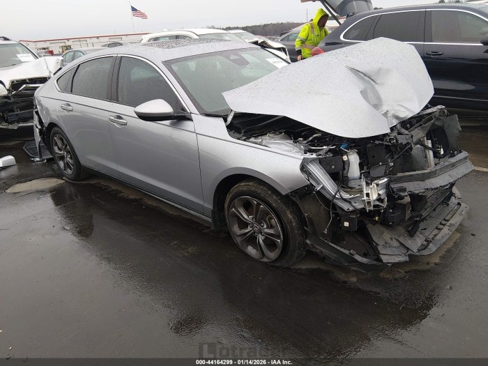 Honda Accord 2023 VIN 1HGCY1F32PA053057