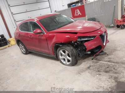 Alfa romeo Stelvio 2018 ZASFAKAN9J7B80026