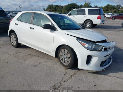 Kia Rio 2018 3KPA25AB6JE087259