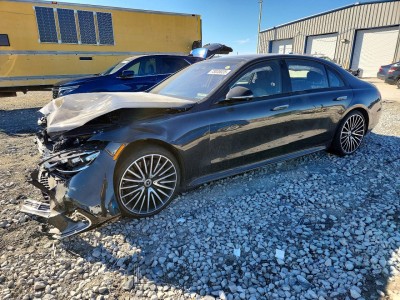 Mercedes-benz  2023 W1K6G6DB7PA196095