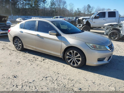 Honda Accord 2015 1HGCR2F52FA269560