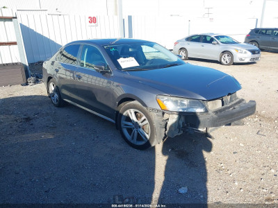 Volkswagen Passat 2014 1VWBS7A39EC116756