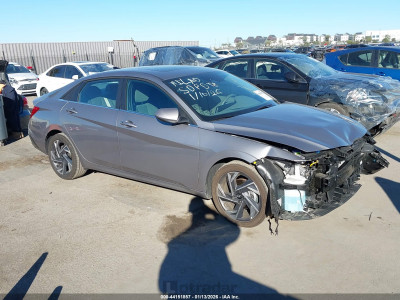 Hyundai Elantra 2025 KMHLS4DG2SU895035