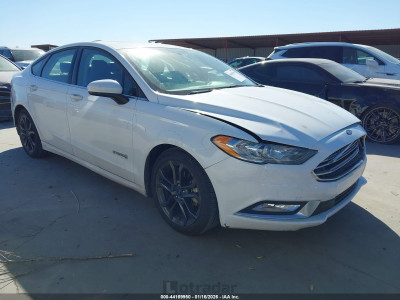 Ford Fusion 2018 3FA6P0LUXJR269425