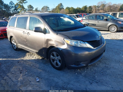 Toyota Sienna 2013 5TDKK3DC5DS398401