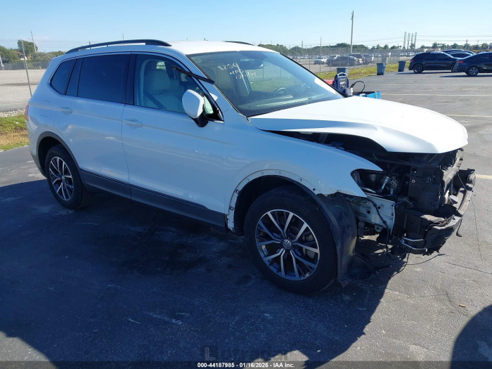 Volkswagen Tiguan 2020 VIN 3VV3B7AX4LM018256
