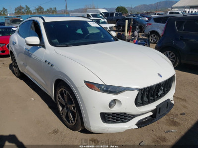 Maserati Levante 2017 ZN661XUS3HX217524