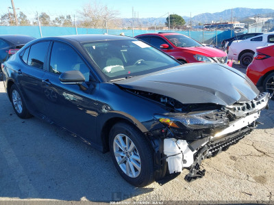 Toyota Camry 2026 4T1DAACK9TU680801