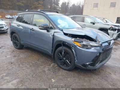 Toyota Corolla cross 2024 7MUFBABG2RV031027